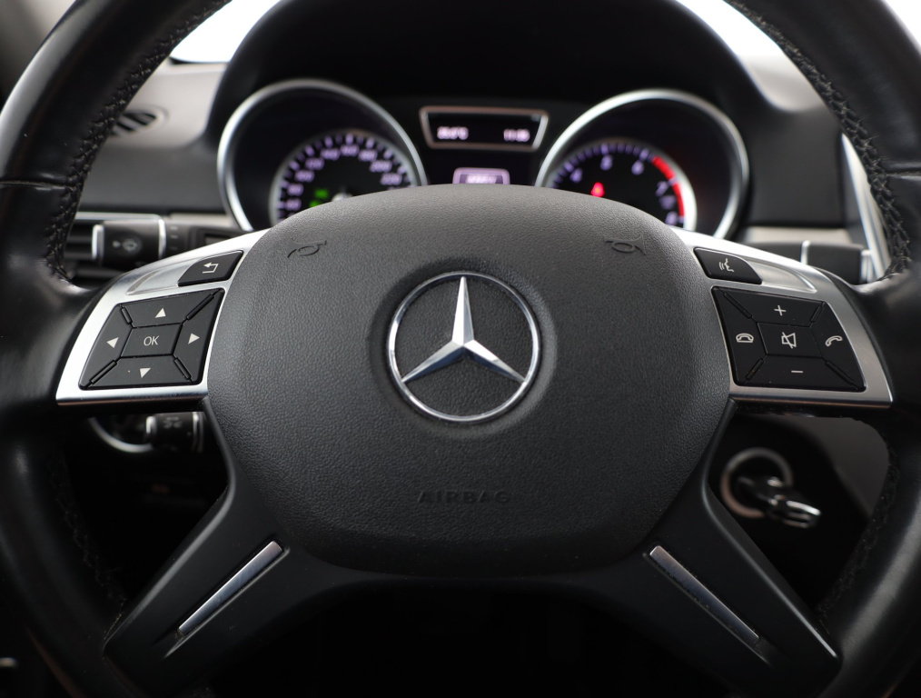 Mercedes-Benz ML