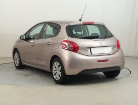 Peugeot 208 - 2012