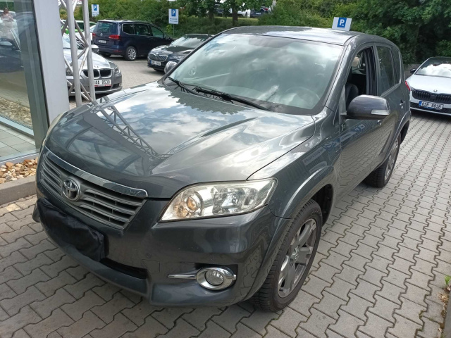 Toyota RAV4 2010