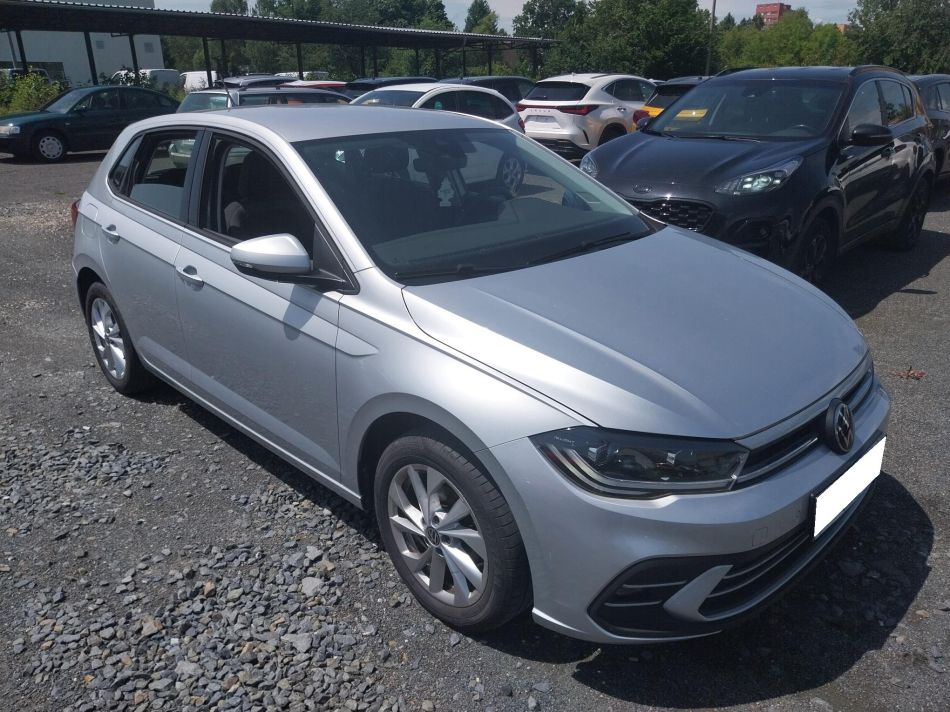 Volkswagen Polo - 2022