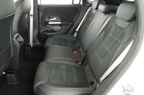 Mercedes-Benz GLA - 2025