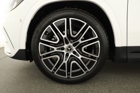 Mercedes-Benz GLA - 2025