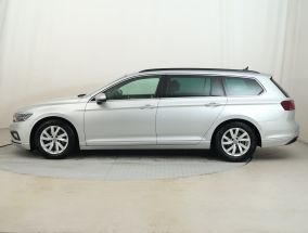 Volkswagen Passat - 2020
