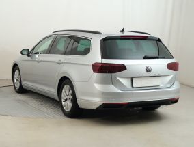 Volkswagen Passat - 2020