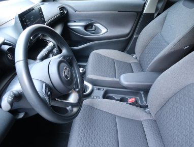 Toyota Yaris Cross - 2023