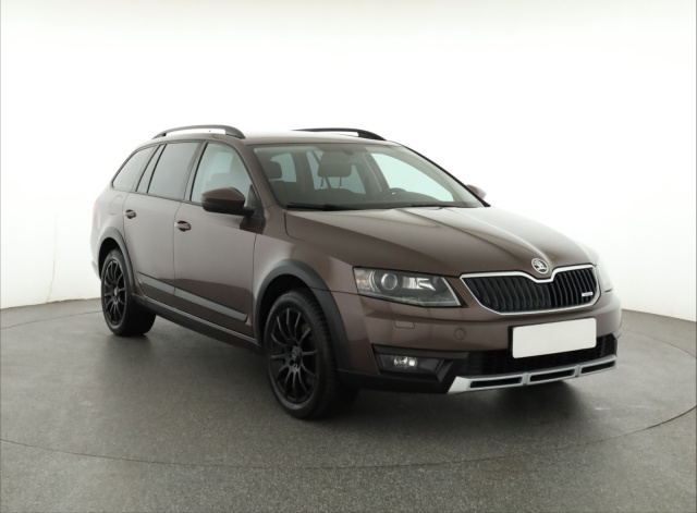 Škoda Octavia Scout 2015