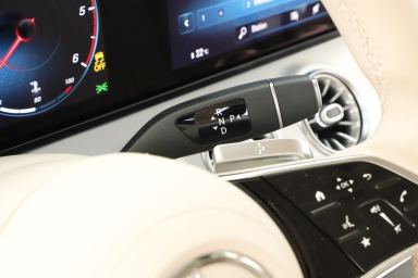 Mercedes-Benz CLS - 2023