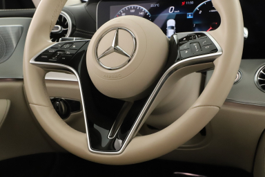 Mercedes-Benz CLS - 2023