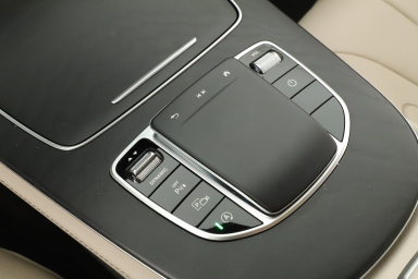 Mercedes-Benz CLS - 2023