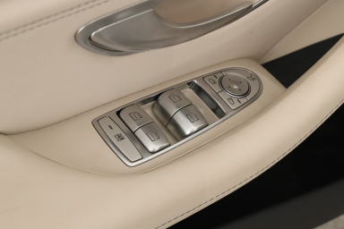 Mercedes-Benz CLS - 2023