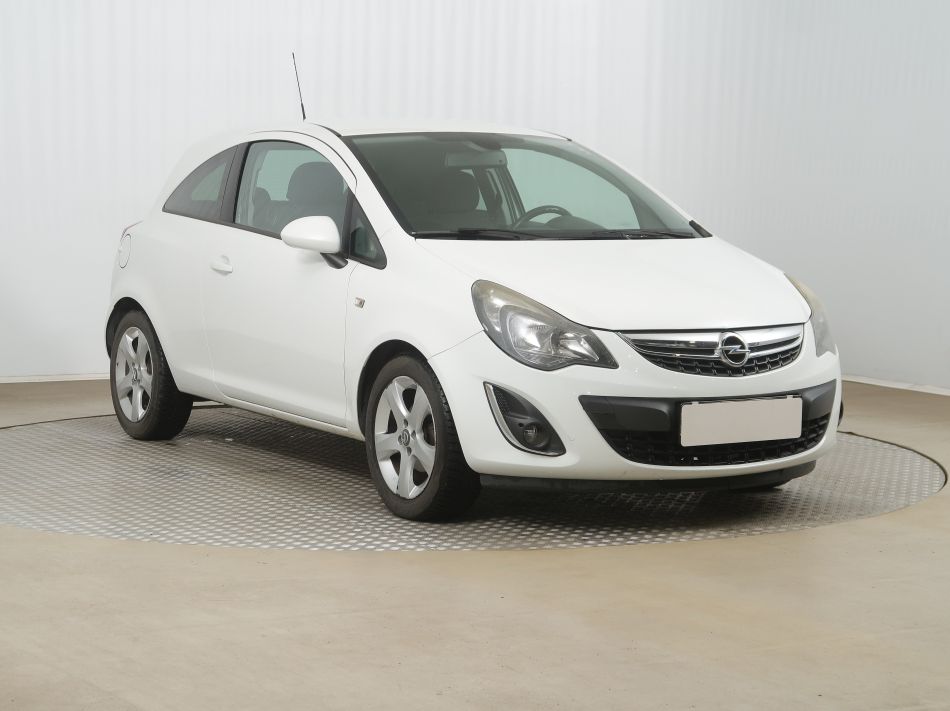Opel Corsa - 2013