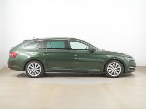 Škoda Superb - 2019