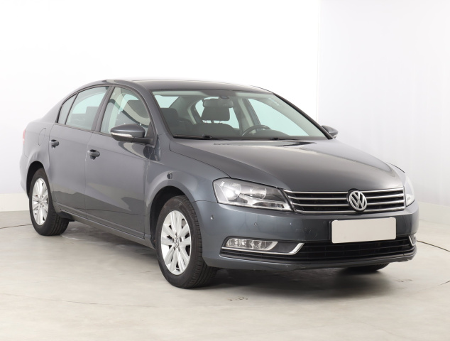Volkswagen Passat 2010