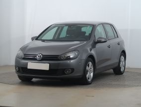 Volkswagen Golf - 2011