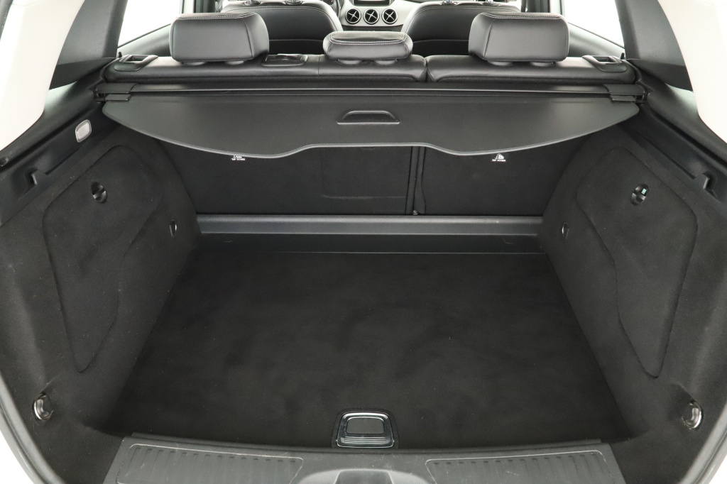 Mercedes-Benz B
