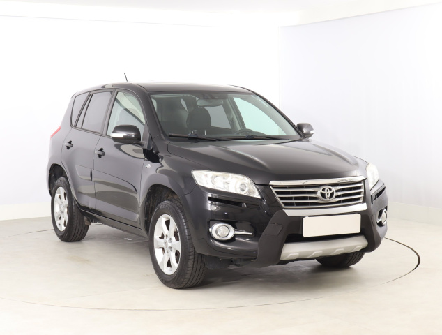 Toyota RAV4 2011