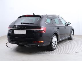 Škoda Superb - 2020
