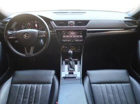 Škoda Superb - 2020