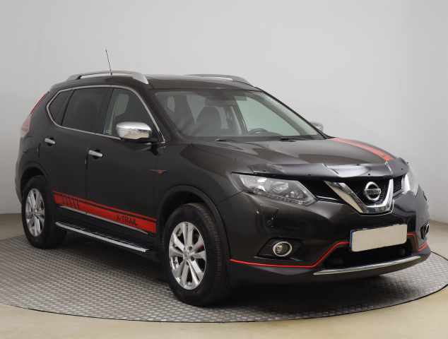 Nissan X-Trail 2015