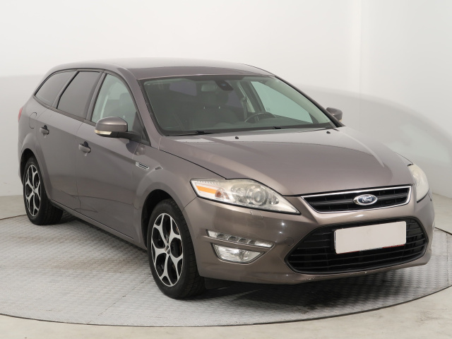 Ford Mondeo, 2011