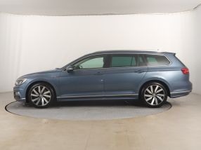Volkswagen Passat - 2016