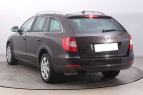 Skoda Superb - 2013