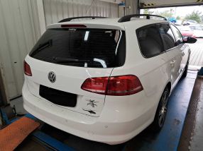 Volkswagen Passat - 2011