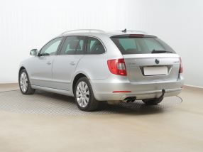 Skoda Superb - 2010