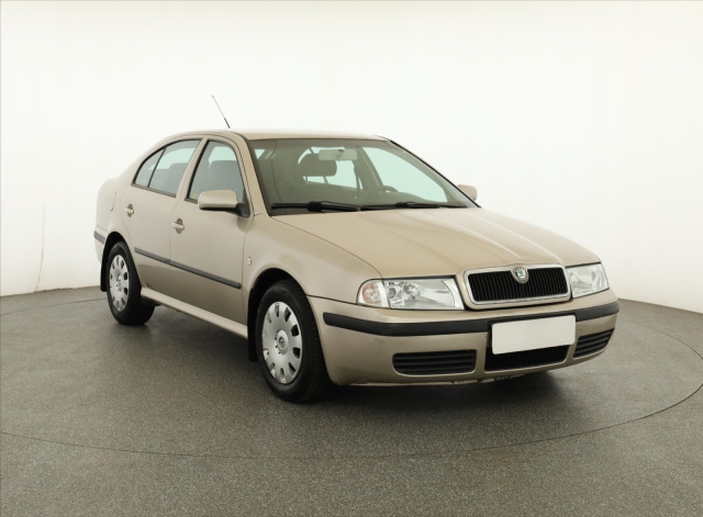 Škoda Octavia 2005