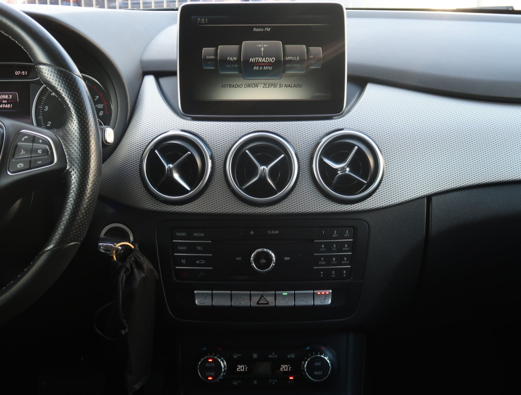 Mercedes-Benz B