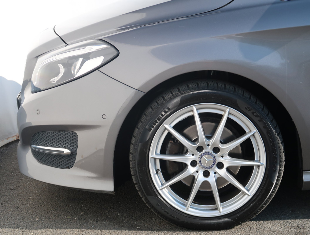 Mercedes-Benz B