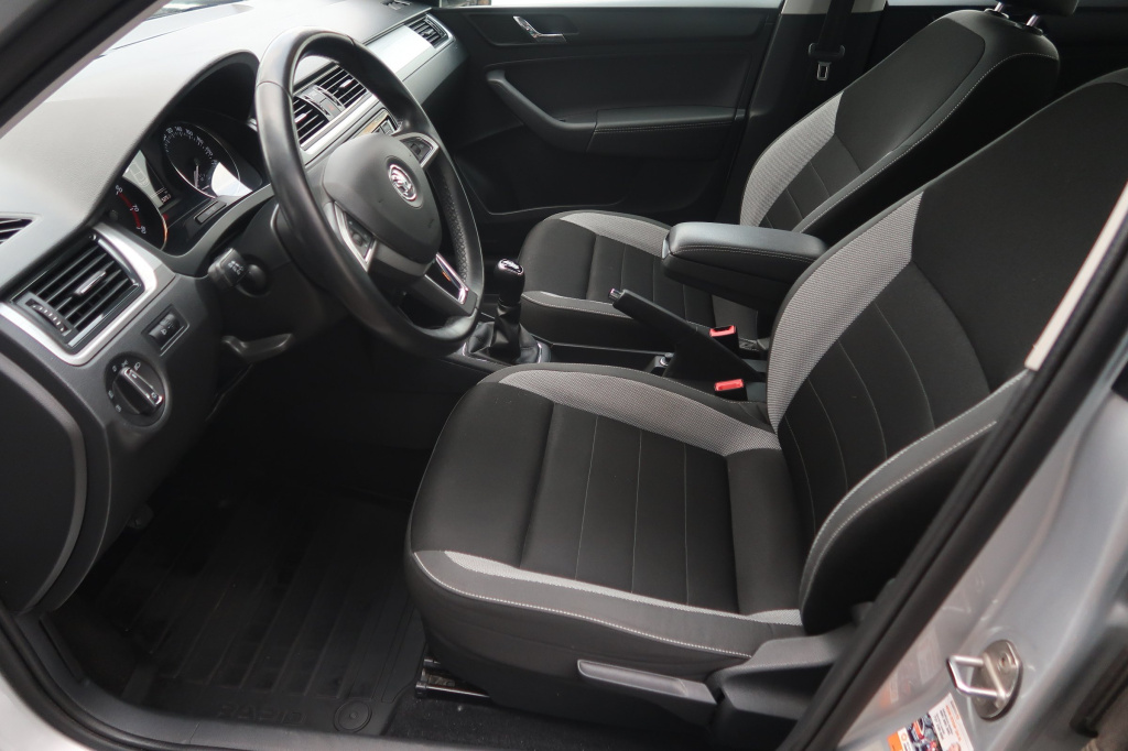 Škoda Rapid