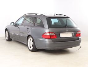 Mercedes-Benz E - 2006
