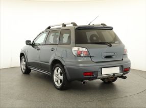 Mitsubishi Outlander - 2006