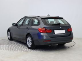 BMW 3 - 2012