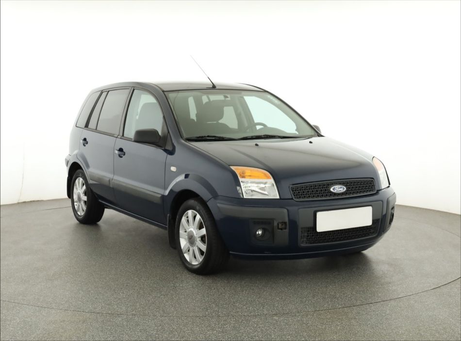 Ford Fusion - 2009