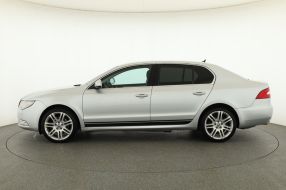 Skoda Superb - 2010