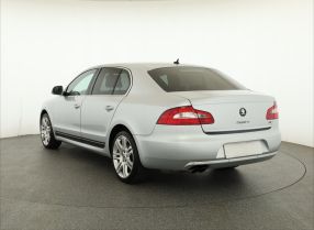 Skoda Superb - 2010