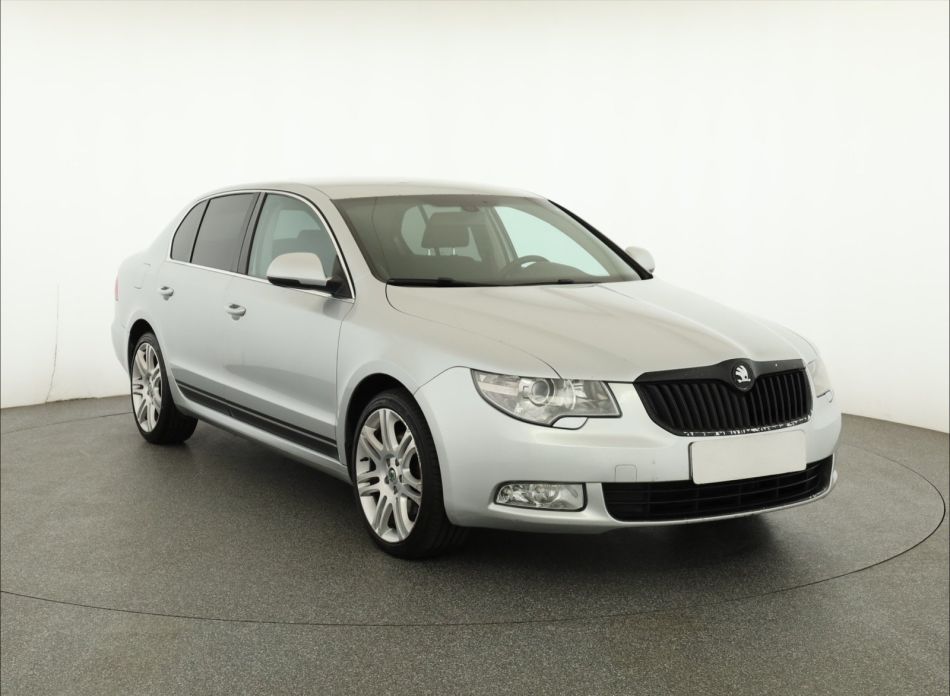 Skoda Superb - 2010
