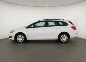 Opel Astra - 2015