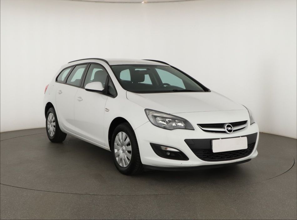 Opel Astra - 2015
