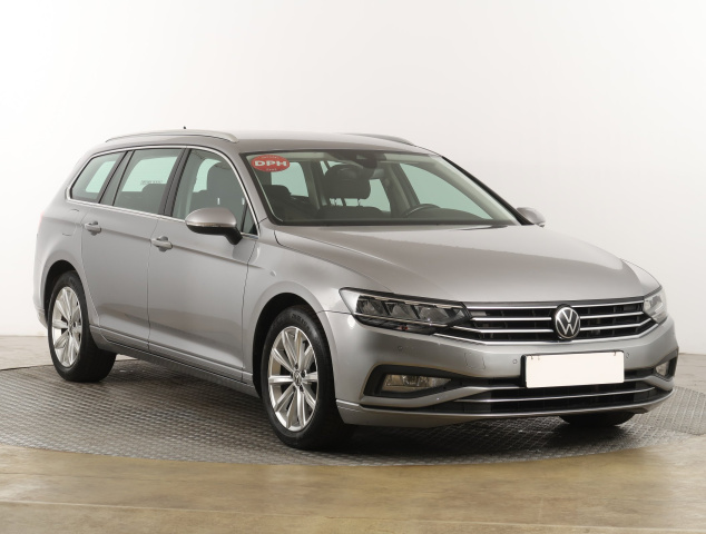 Volkswagen Passat 2021