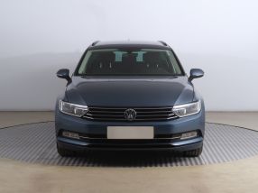 Volkswagen Passat - 2015