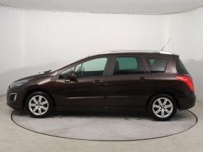 Peugeot 308 - 2012