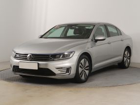 Volkswagen Passat - 2019
