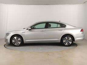 Volkswagen Passat - 2019