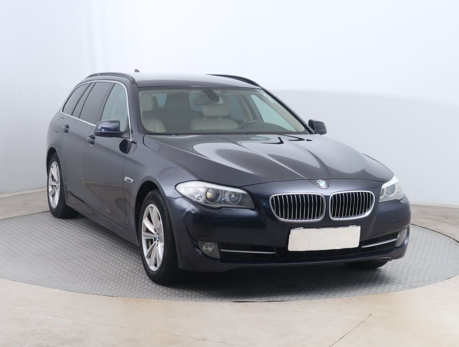 BMW 5 - 2011
