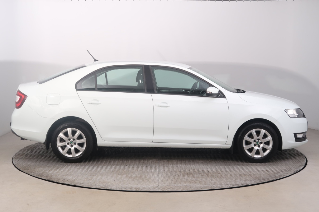 Škoda Rapid
