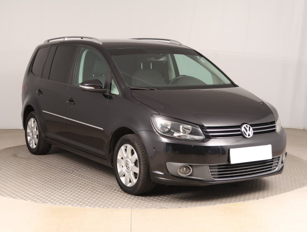 Volkswagen Touran 2011