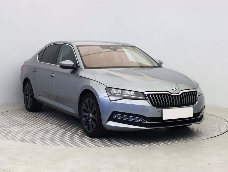 Skoda Superb - 2019